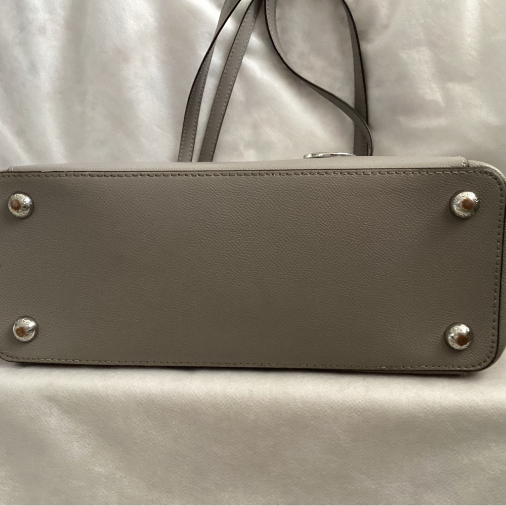 Michael Kors ‘Charlotte’ Saffiano Leather Tote - Picture 7 of 15